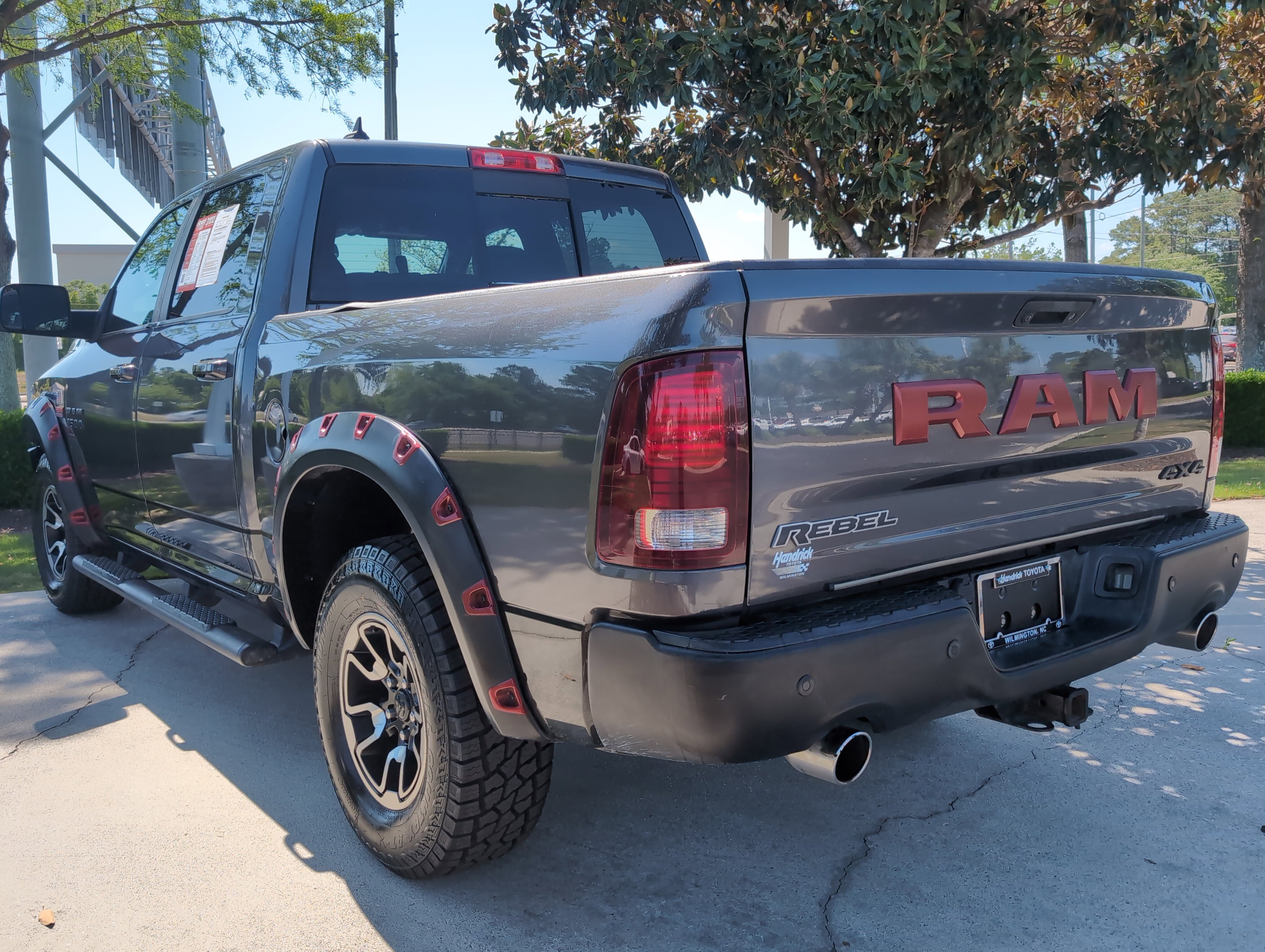 Used 2017 RAM 1500 Rebel w/ Luxury Group AWD/4WD image 8