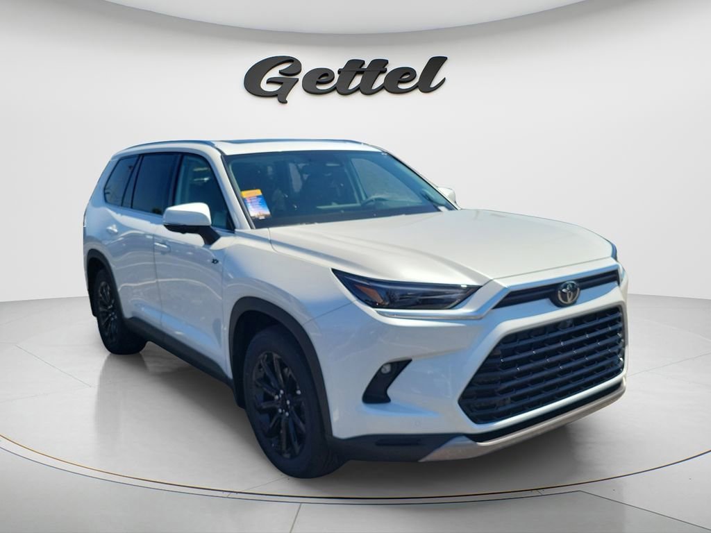 New 2026 Toyota Grand Highlander FWD image 3