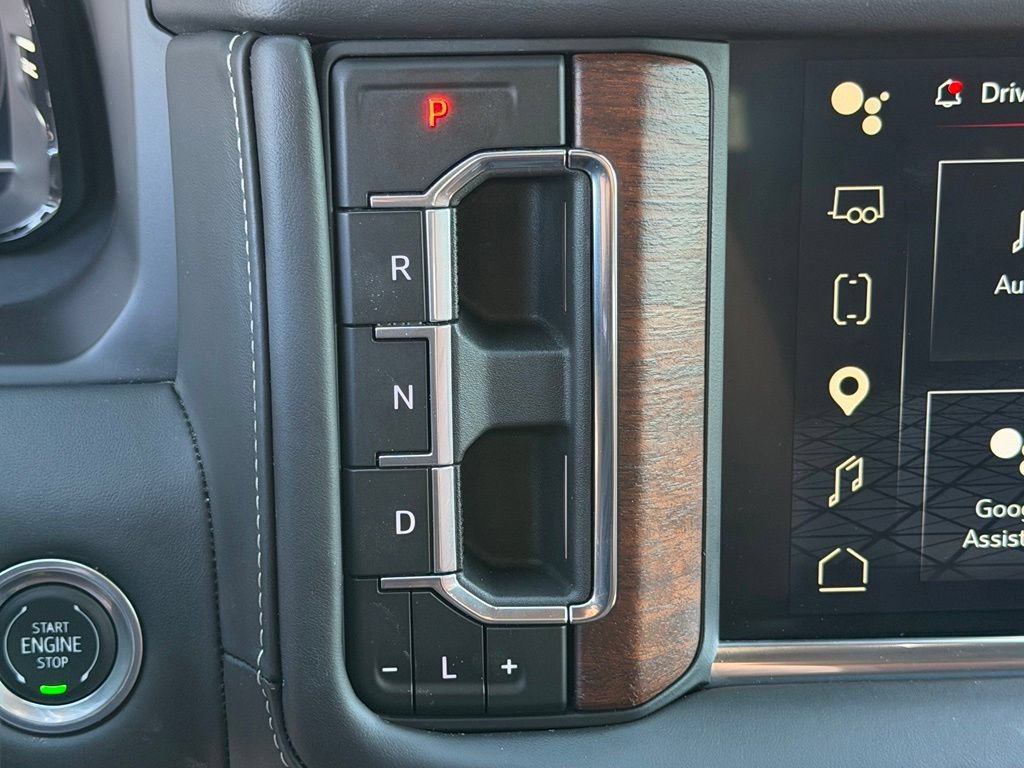 Used 2024 GMC Yukon Denali Ultimate AWD/4WD image 21