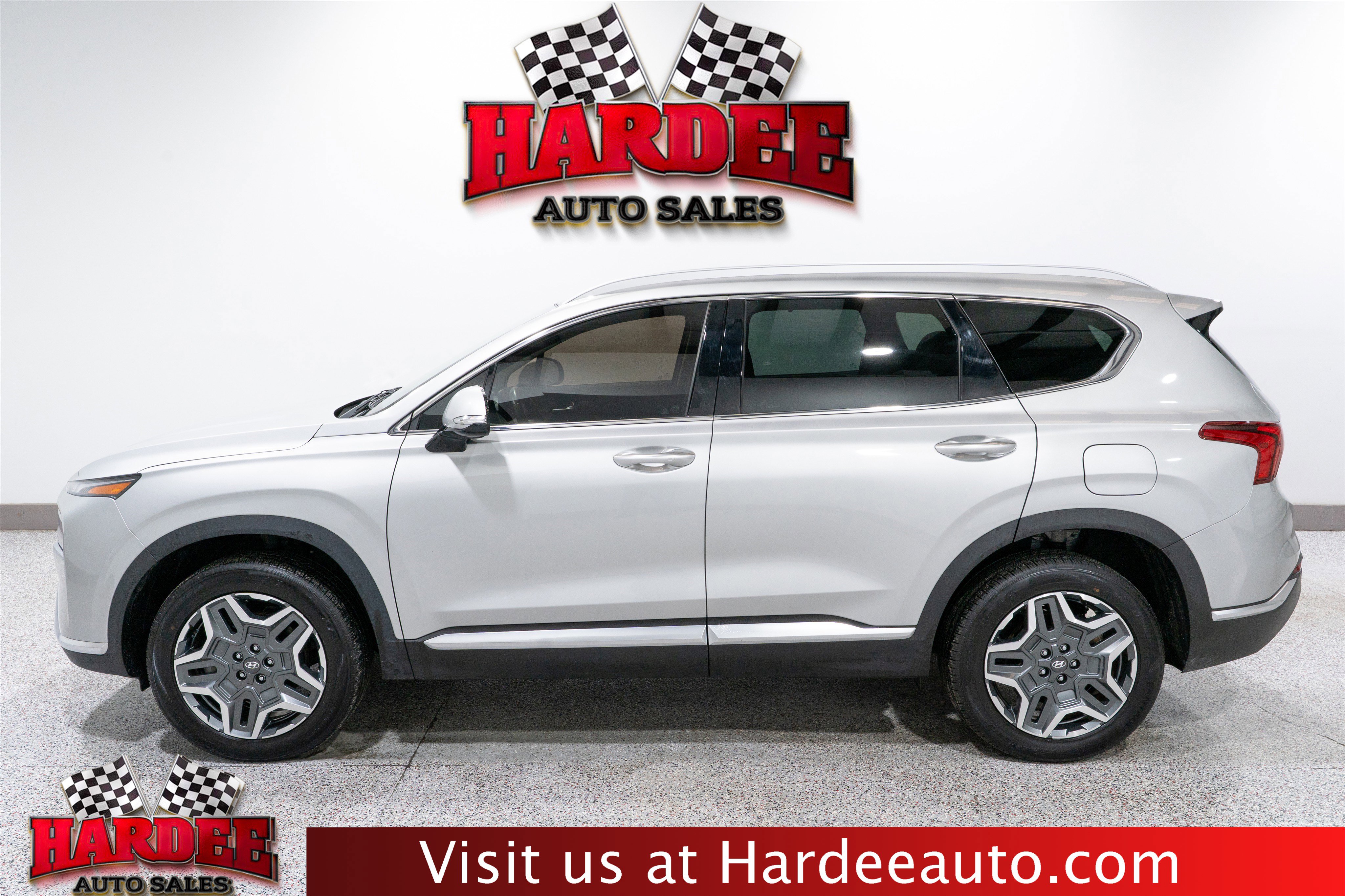 Used 2022 Hyundai Santa Fe SEL Premium w/ Cargo Package image 1