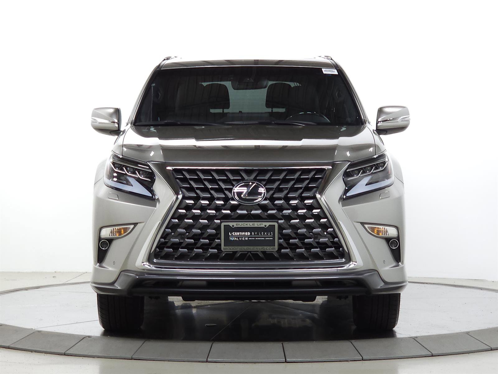 Used 2023 Lexus GX 460 Premium w/ Accessory Package AWD/4WD image 2