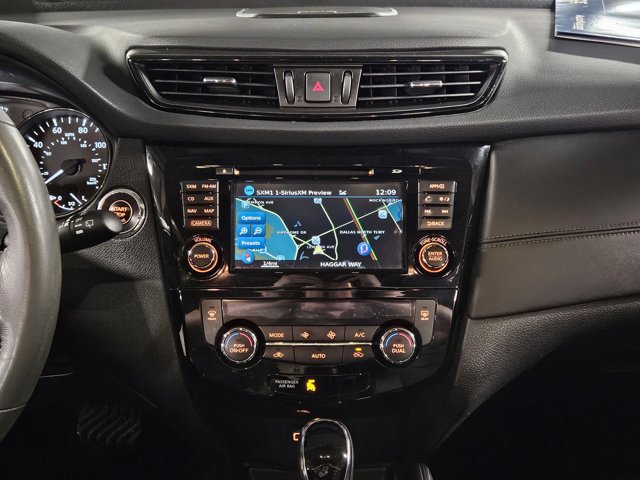 Used 2017 Nissan Rogue SL w/ SL Premium Package FWD image 13