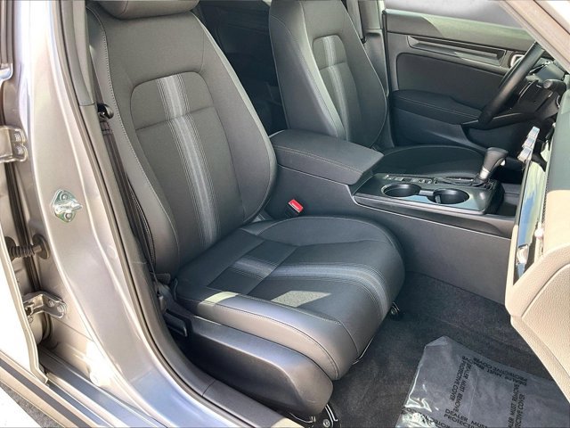 Used 2025 Honda Civic Sport image 9