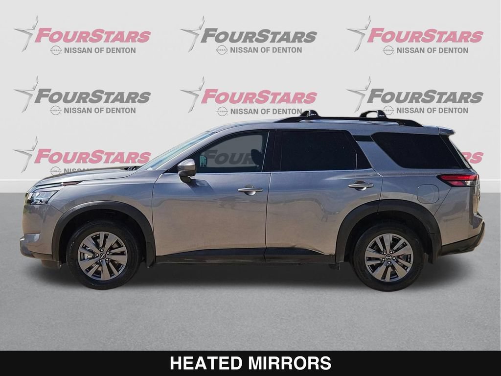 Used 2022 Nissan Pathfinder SV FWD image 8
