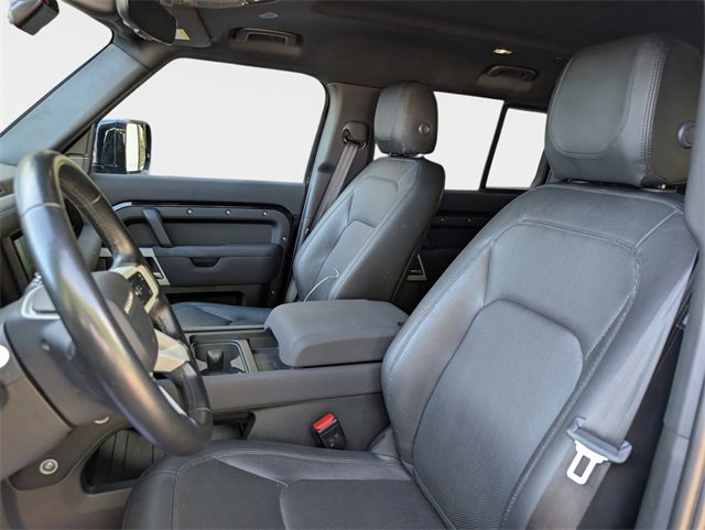 Used 2023 Land Rover Defender 110 S image 23