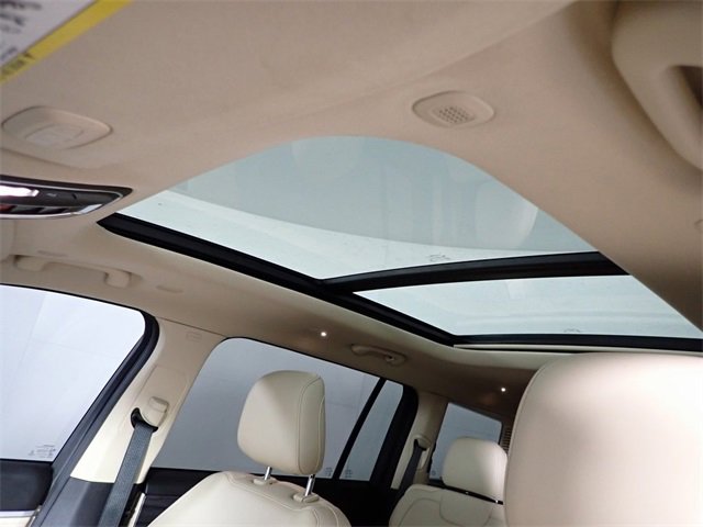 Used 2021 Jeep Grand Cherokee L Limited image 6