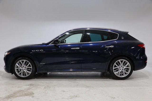 Used 2019 Maserati Levante S GranLusso AWD/4WD image 4