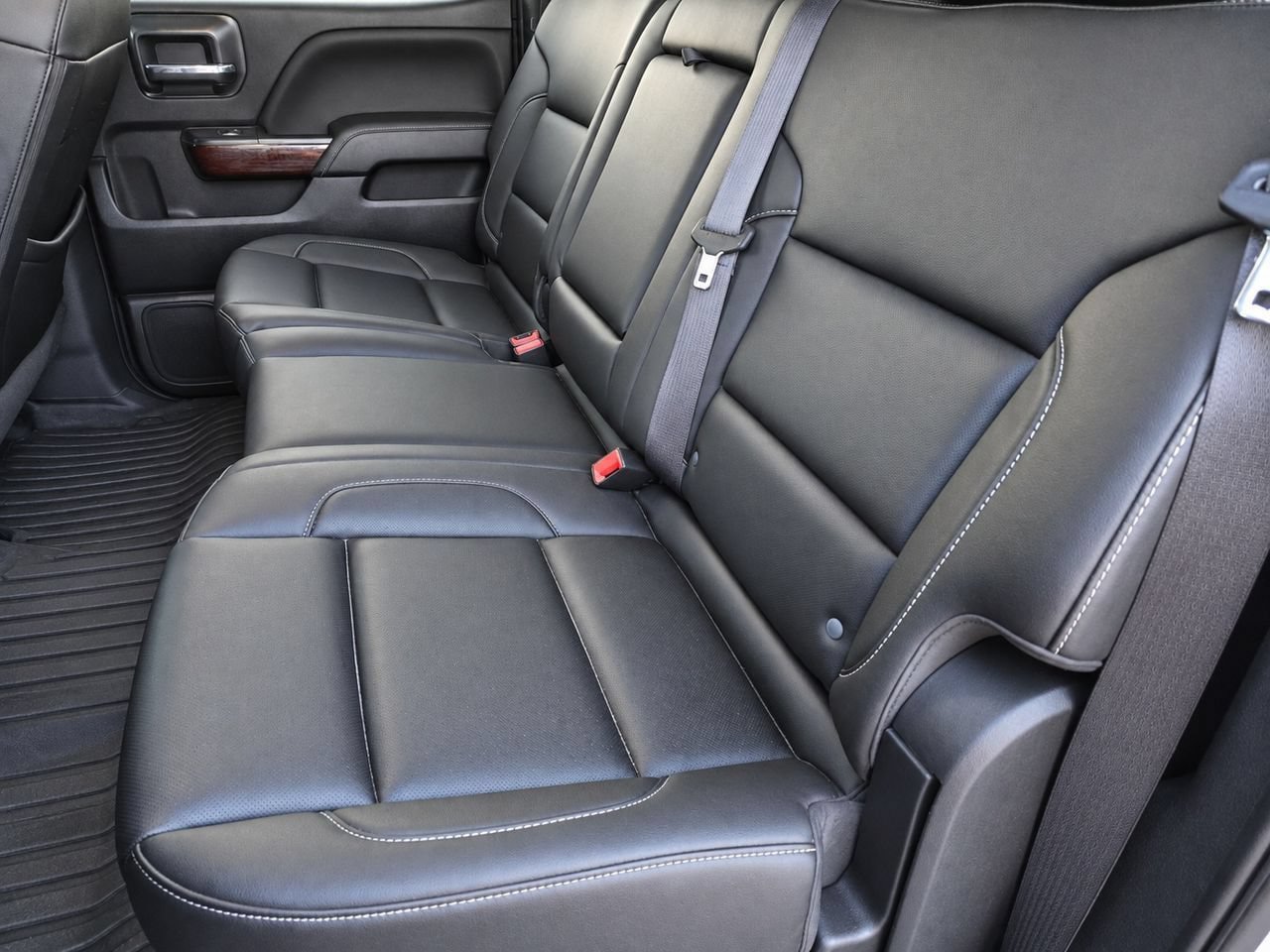 Used 2018 GMC Sierra 1500 SLT AWD/4WD image 35