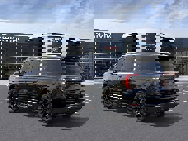 New 2026 GMC Yukon XL Denali w/ Denali Reserve Package image 3