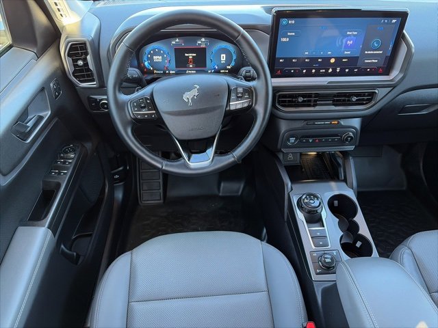 Used 2025 Ford Bronco Sport Badlands image 17