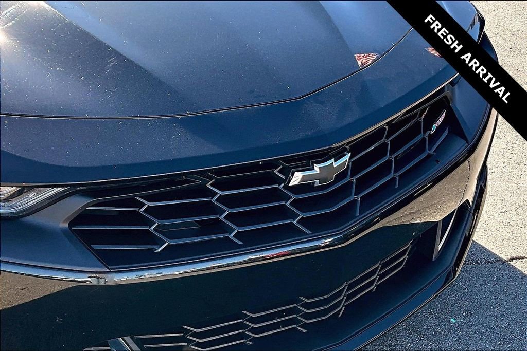 Used 2023 Chevrolet Camaro LT w/ RS Package image 30