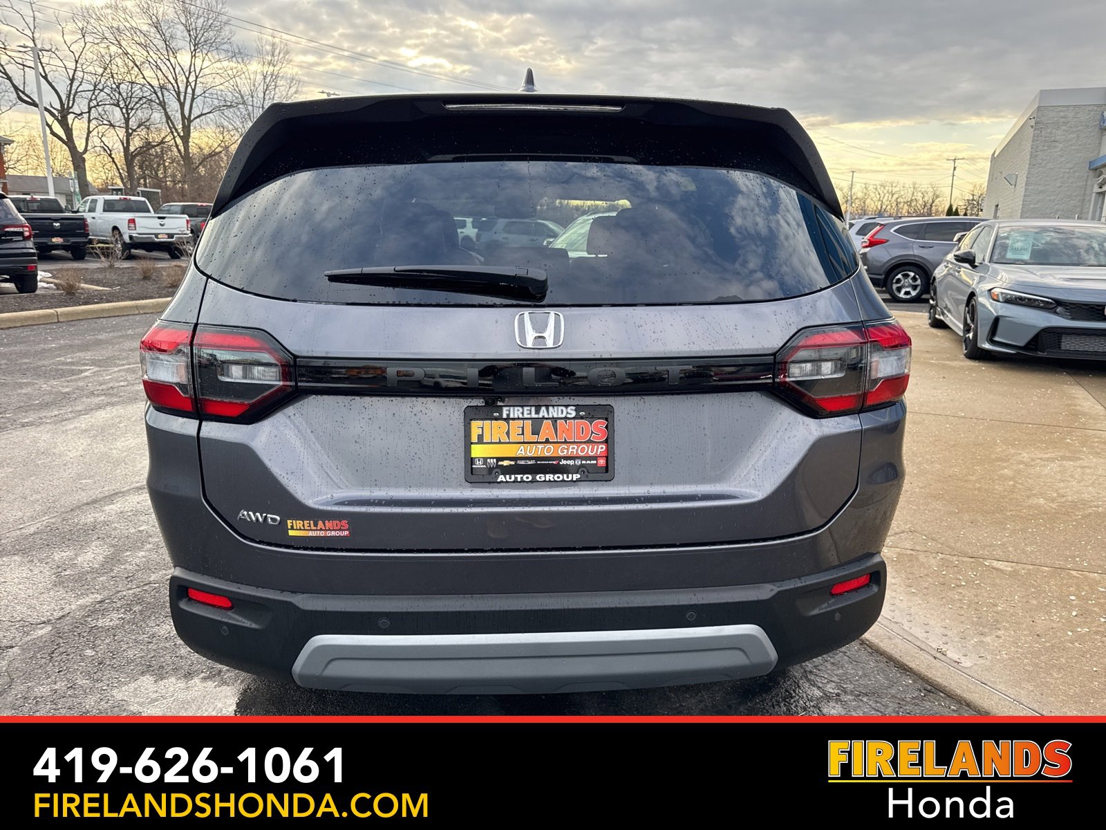 New 2025 Honda Pilot EX-L image 6