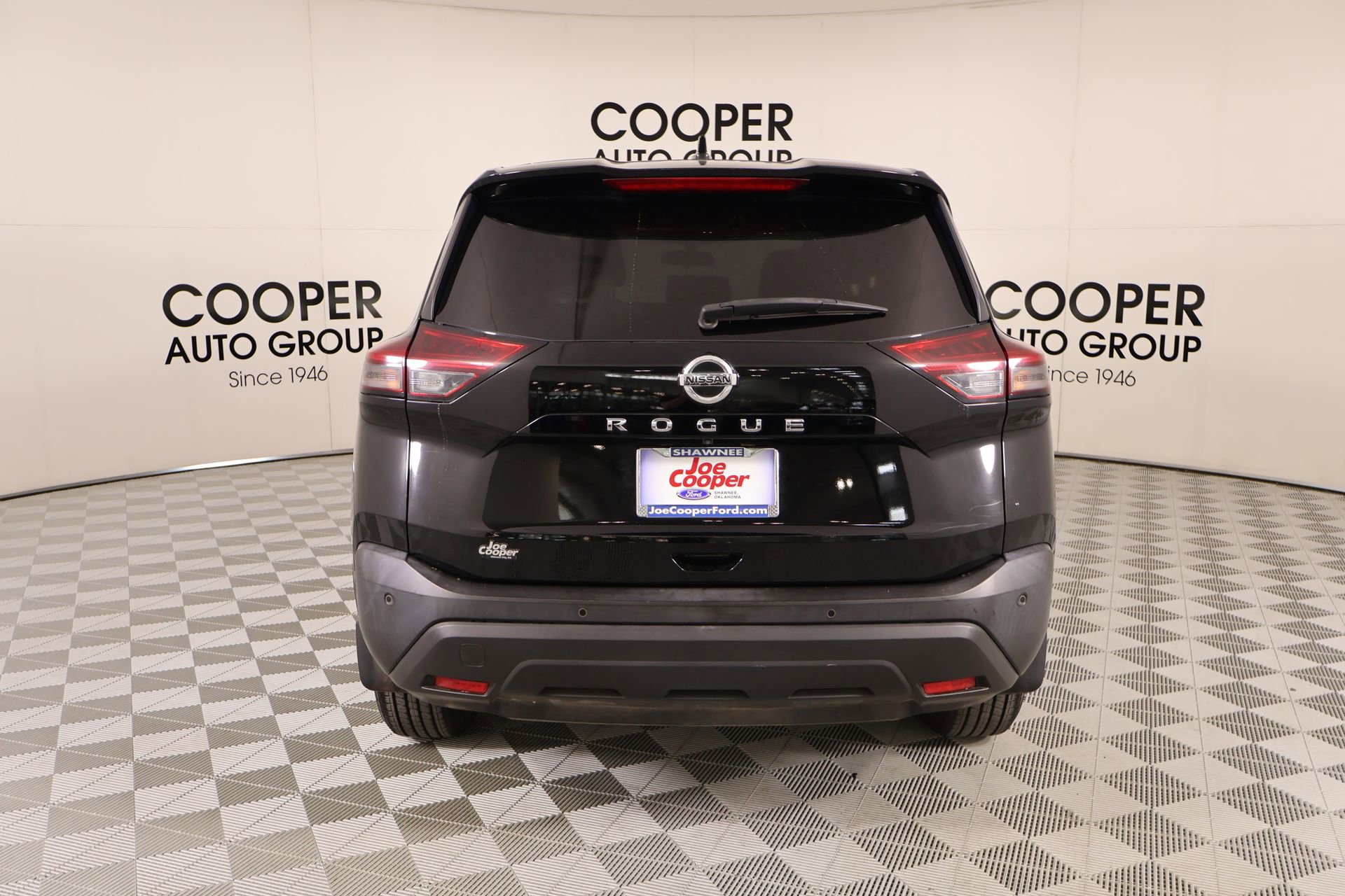Used 2021 Nissan Rogue S FWD image 20