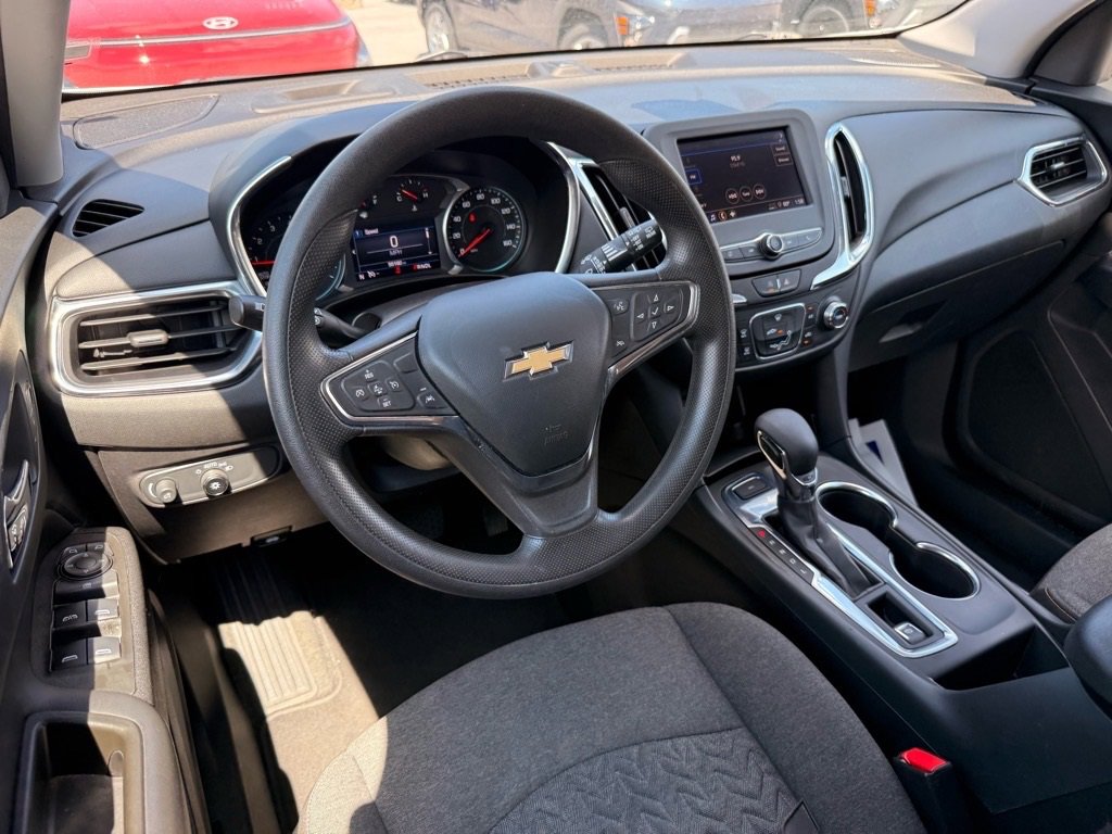 Used 2023 Chevrolet Equinox LT image 5