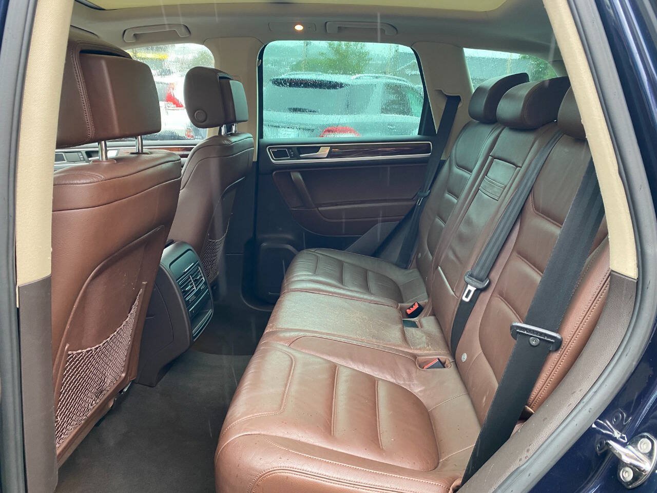 Used 2012 Volkswagen Touareg TDI AWD/4WD image 21