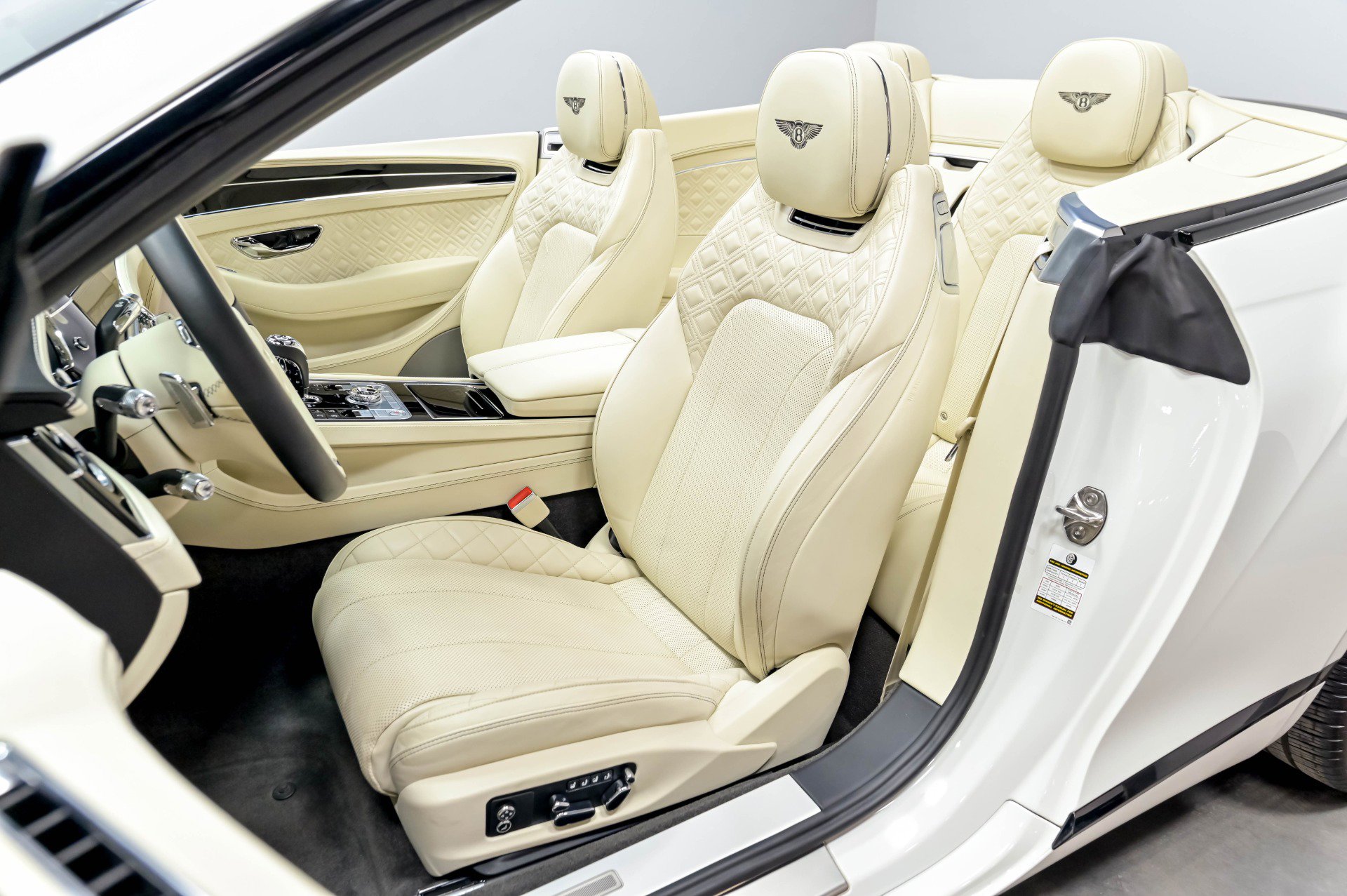 Used 2020 Bentley Continental GT AWD/4WD image 7