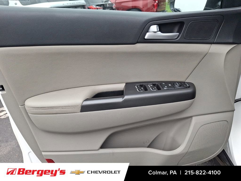 Used 2020 Kia Sportage S w/ S Sunroof Package FWD image 14