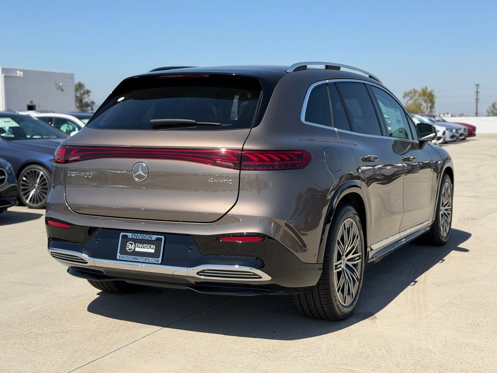 New 2026 Mercedes-Benz EQS 400 4MATIC SUV image 10