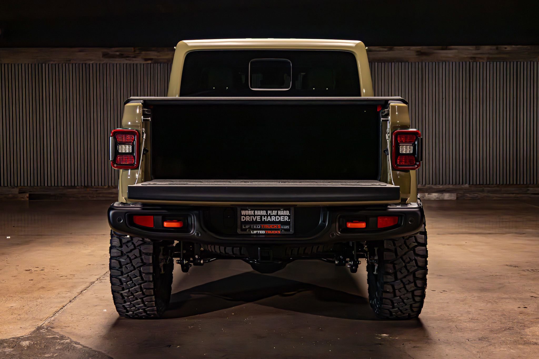 Used 2025 Jeep Gladiator Mojave image 9