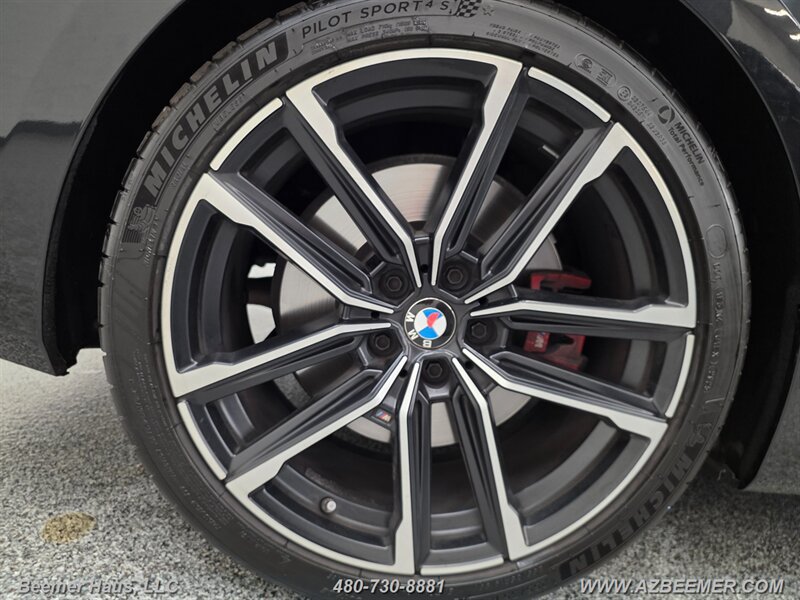Used 2023 BMW 430i Coupe w/ M Sport Package RWD image 19