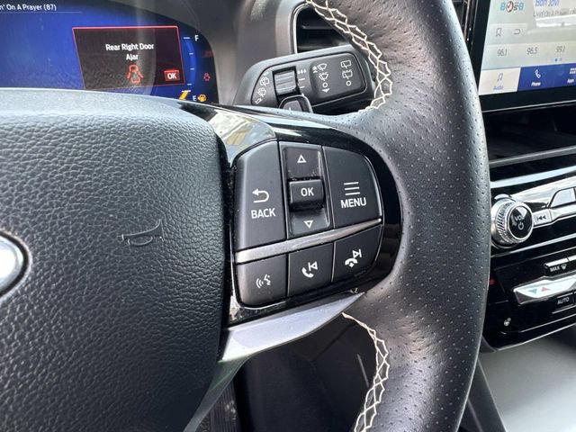 Used 2024 Ford Explorer ST AWD/4WD image 30