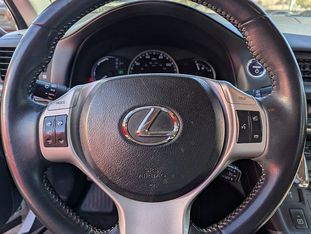 Used 2013 Lexus CT 200h image 30