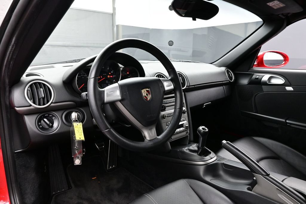 Used 2006 Porsche Boxster RWD image 4