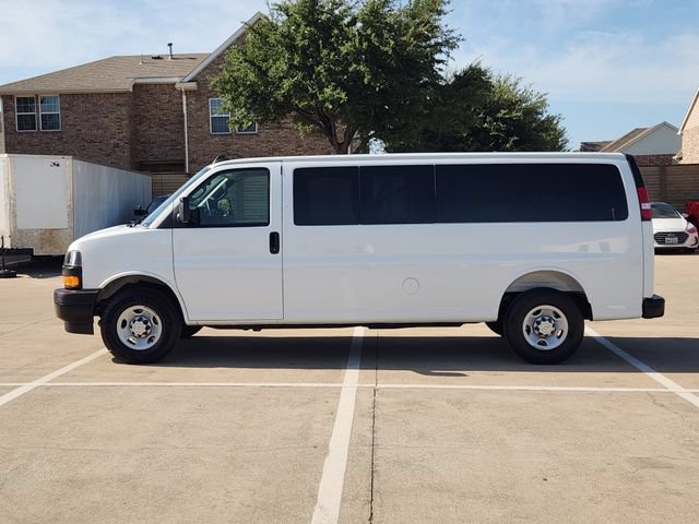 Used 2025 Chevrolet Express 3500 LS RWD image 12