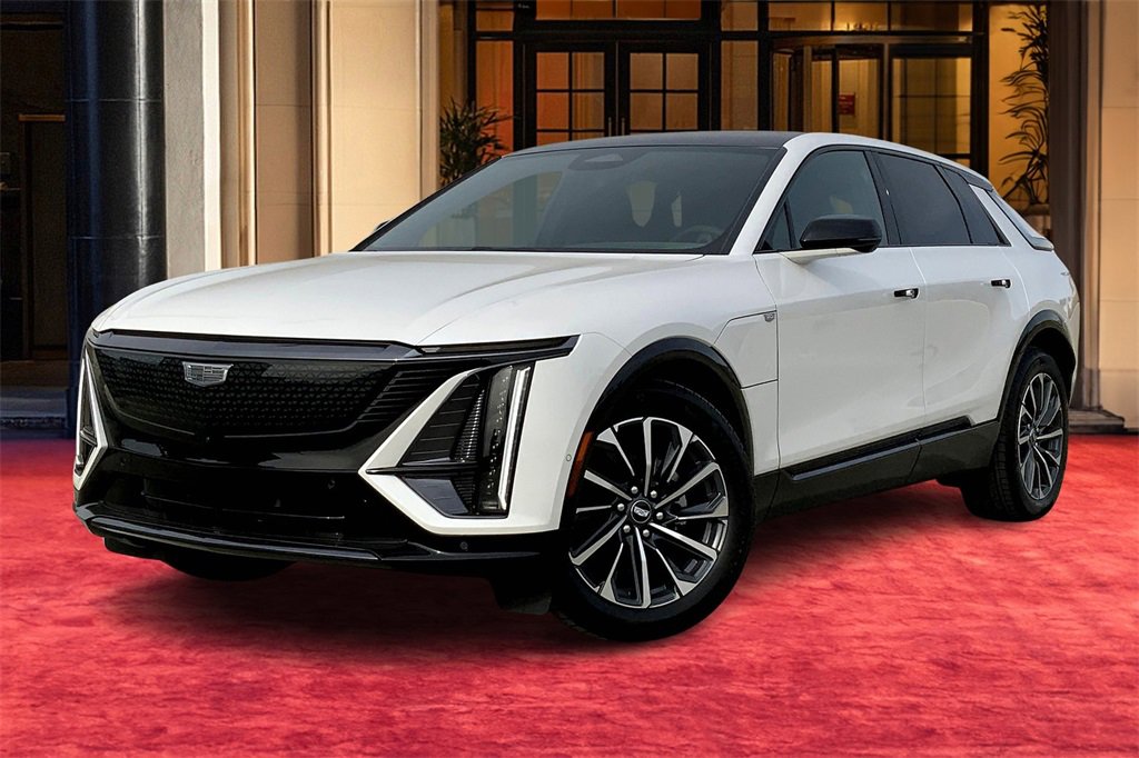 New 2025 Cadillac Lyriq Sport