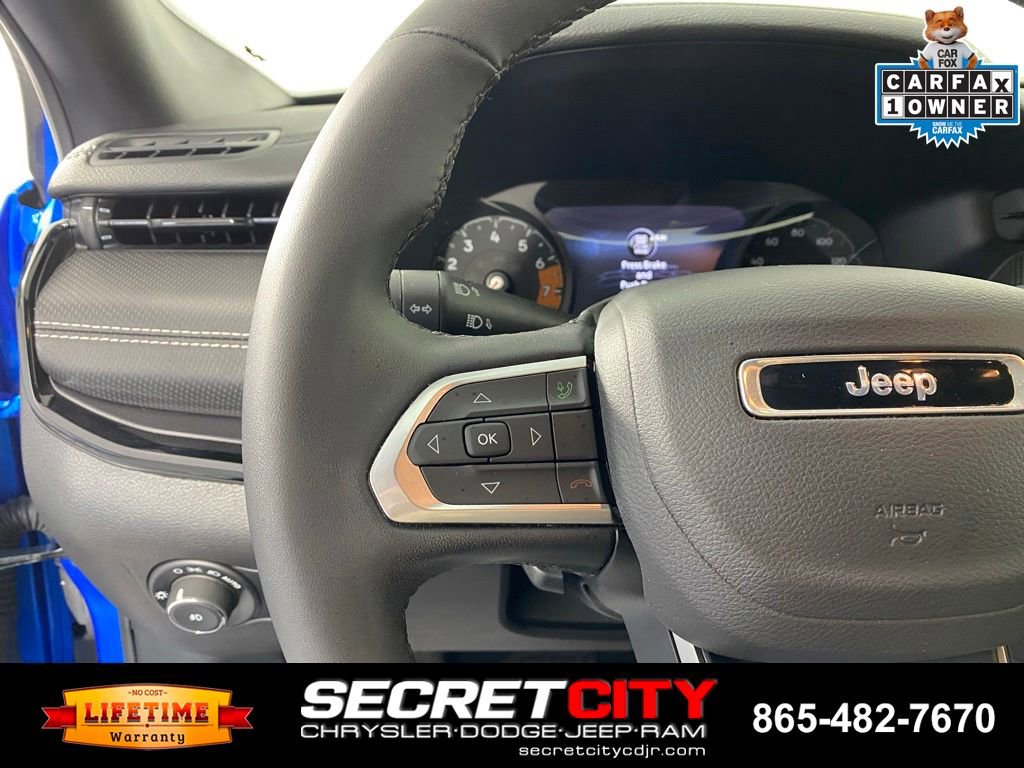 Used 2024 Jeep Compass Latitude w/ Convenience Group AWD/4WD image 15