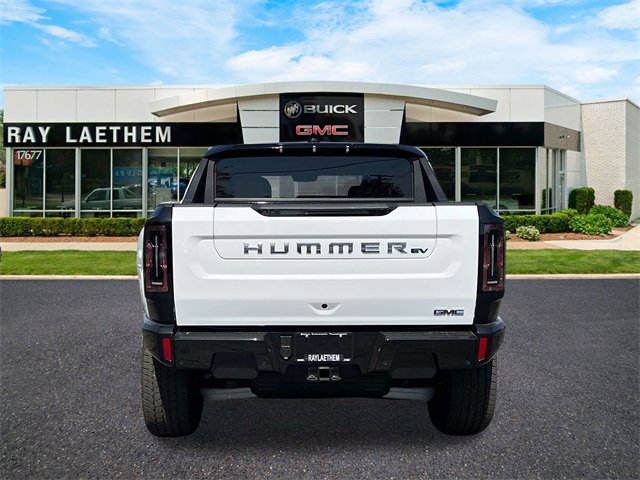 New 2026 GMC Hummer EV 4x4 Crew Cab image 4