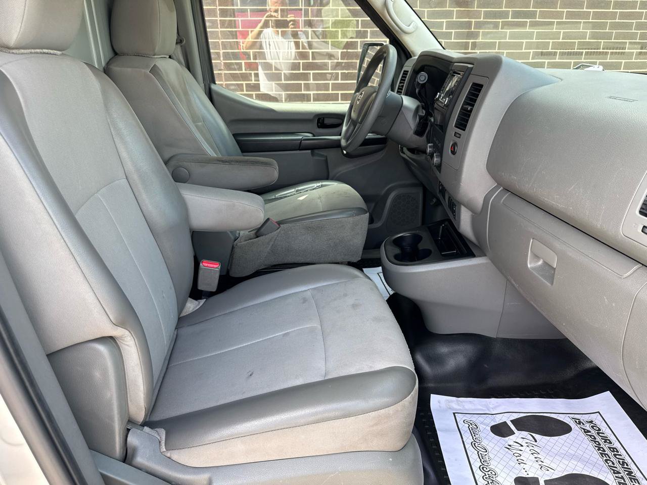 Used 2018 Nissan NV 2500 S RWD image 13