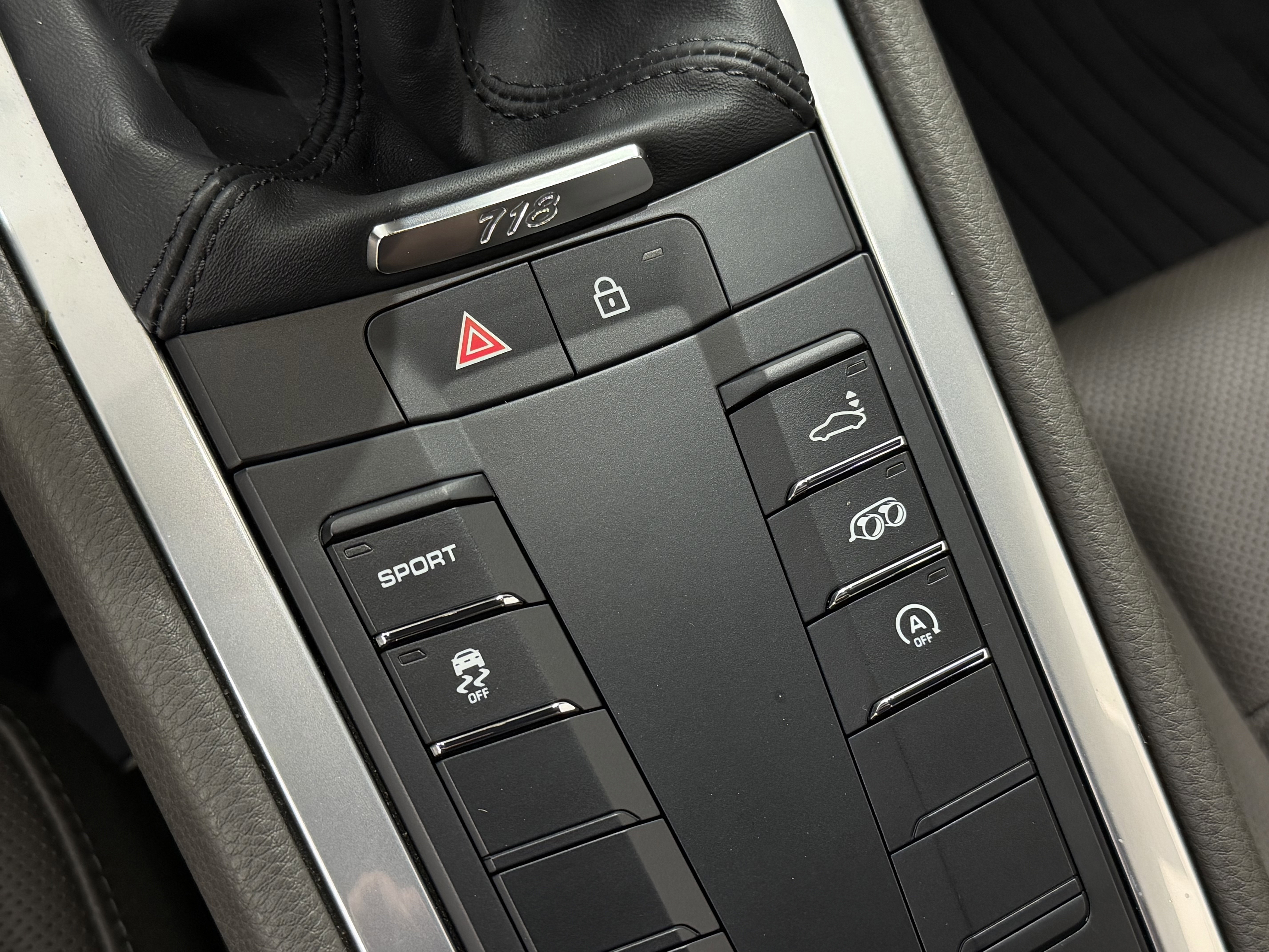 Certified 2024 Porsche 718 Cayman image 29