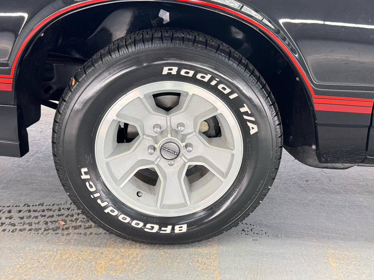 Used 1987 Chevrolet Monte Carlo SS RWD image 5