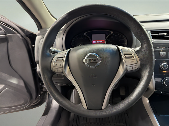 Used 2014 Nissan Altima 2.5 S FWD image 15
