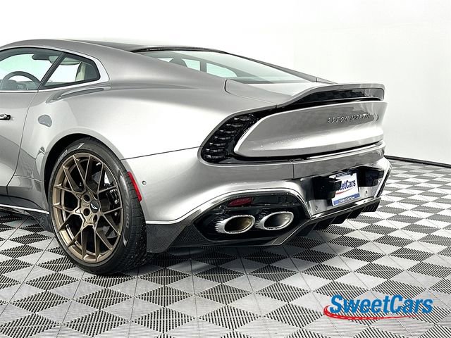 Used 2025 Aston Martin Vanquish image 46