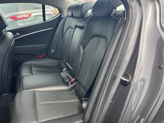 Used 2021 Genesis G70 2.0T AWD/4WD image 7