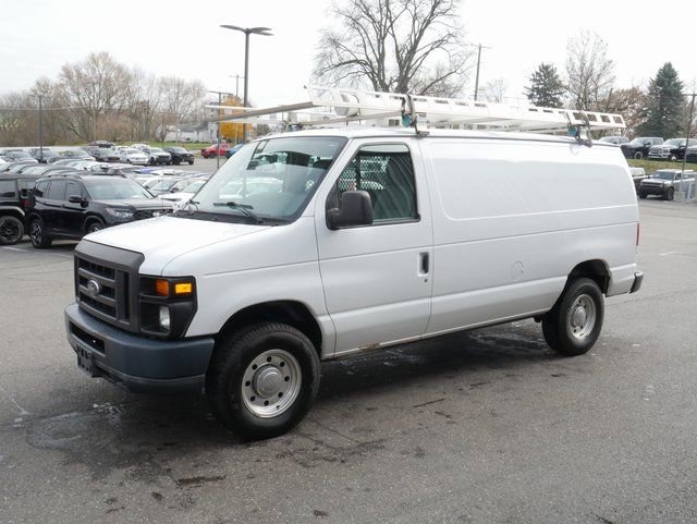 Used 2014 Ford E-350 and Econoline 350 Super Duty w/ Power Group image 4