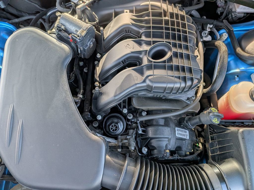 Used 2023 Dodge Challenger SXT w/ Blacktop Package image 17