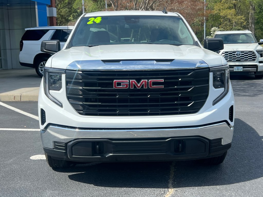Used 2024 GMC Sierra 1500 Pro w/ Pro Value Package AWD/4WD image 3