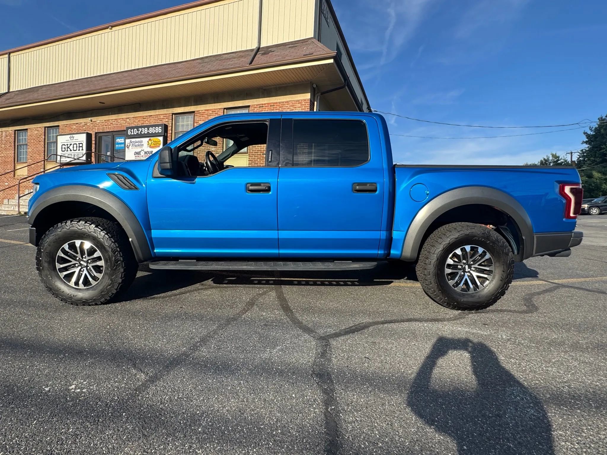 Used 2020 Ford F150 Raptor image 9