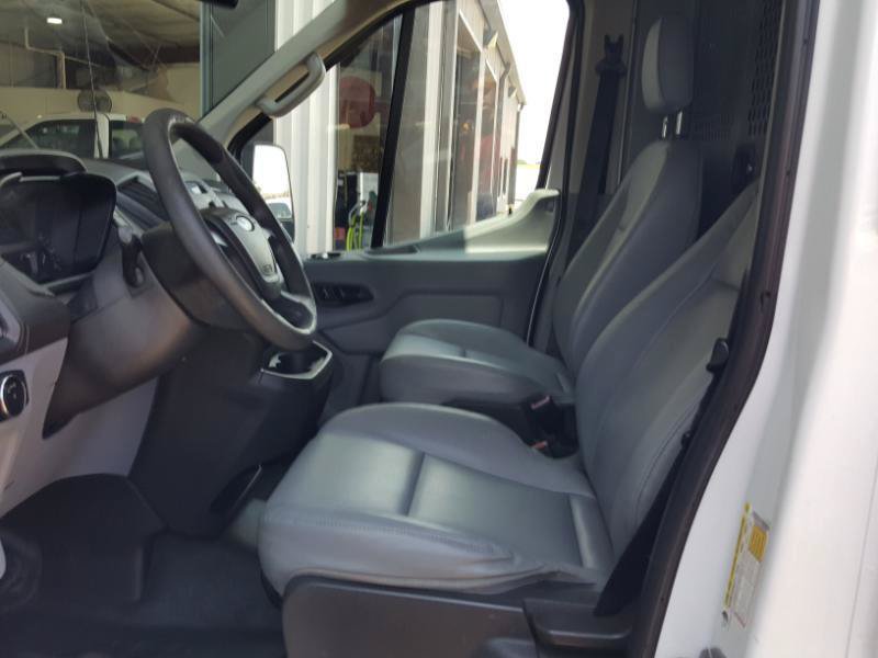 Used 2016 Ford Transit 250 130 Medium Roof RWD image 23