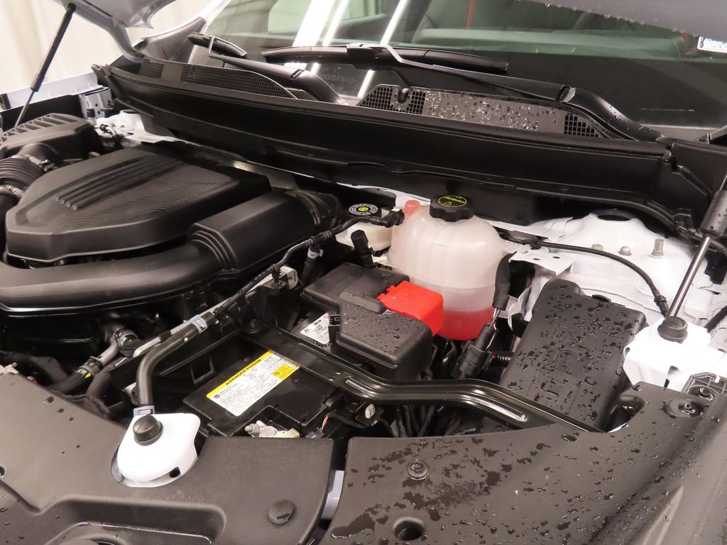 Used 2026 Chevrolet Traverse RS AWD/4WD image 35