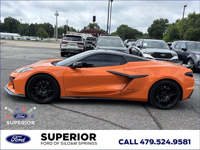Used 2023 Chevrolet Corvette Z06 RWD image 8