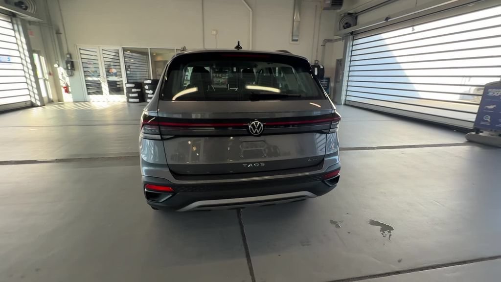 Certified 2025 Volkswagen Taos S AWD/4WD image 18