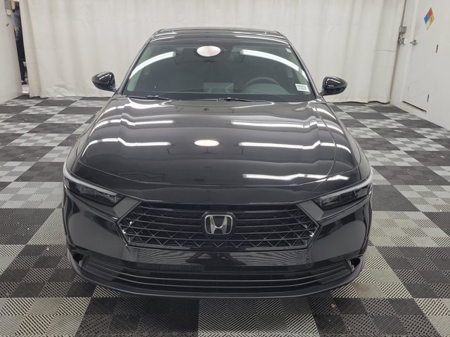 Used 2025 Honda Accord SE image 2