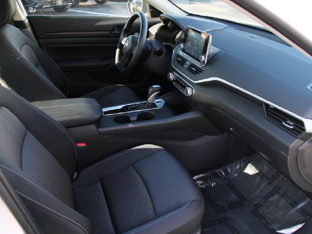 Certified 2025 Nissan Altima 2.5 S FWD image 28