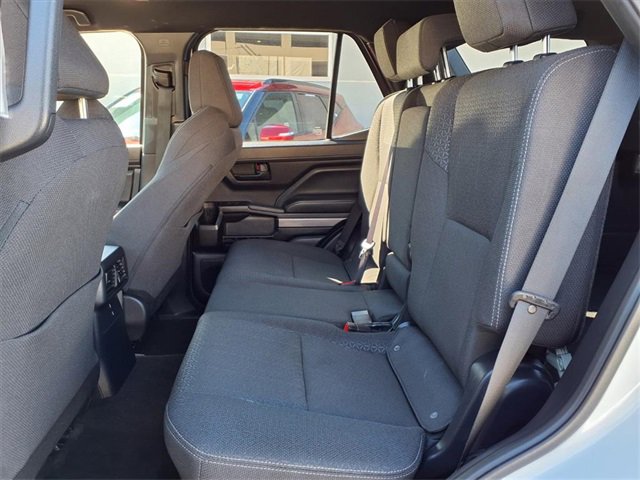 Used 2025 Toyota 4Runner SR5 image 9