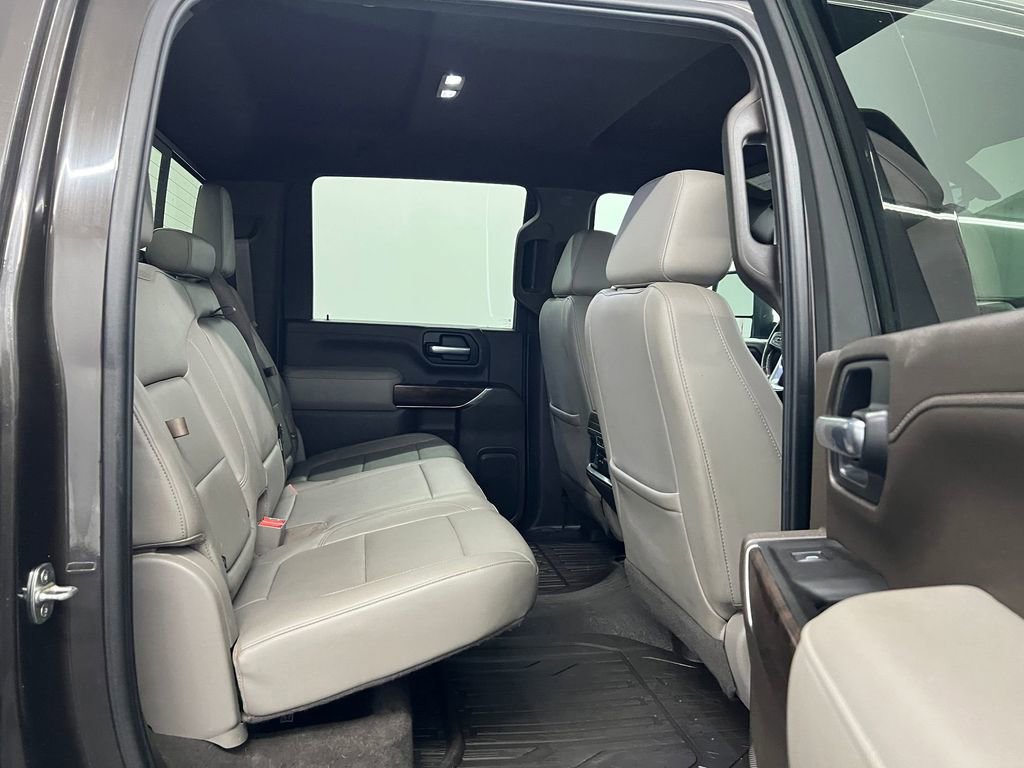 Used 2020 GMC Sierra 3500 SLT w/ SLT Convenience Package AWD/4WD image 24