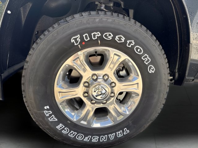 New 2026 RAM 3500 Big Horn AWD/4WD image 8
